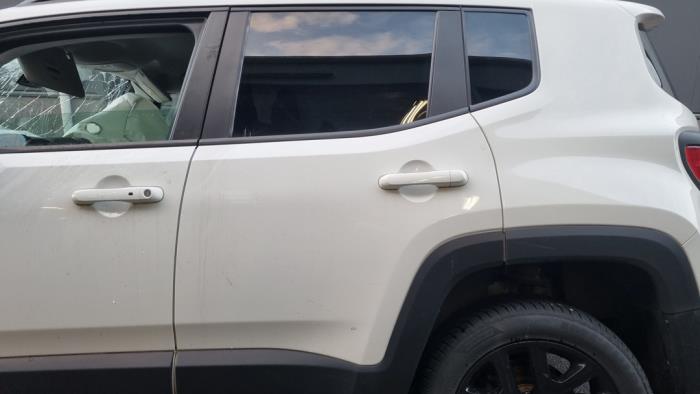 Jeep Renegade 1.6 Multijet 16V Sloopvoertuig (2021, Wit)