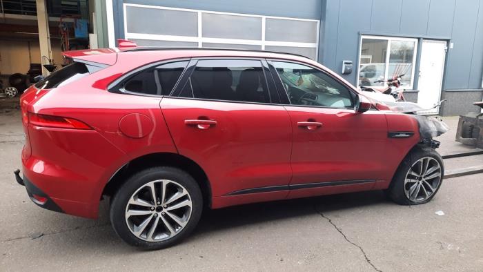 Jaguar F-Pace 2.0 D 180 16V AWD Sloopvoertuig (2017)