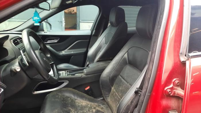 Jaguar F-Pace 2.0 D 180 16V AWD Sloopvoertuig (2017)