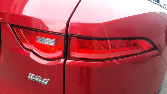 Jaguar F-Pace 2.0 D 180 16V AWD Sloopvoertuig (2017)