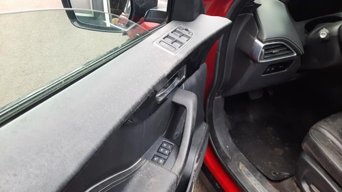 Jaguar F-Pace 2.0 D 180 16V AWD Sloopvoertuig (2017)