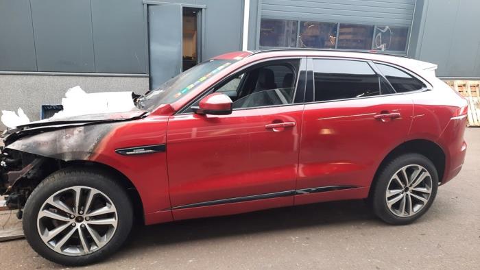 Jaguar F-Pace 2.0 D 180 16V AWD Sloopvoertuig (2017)