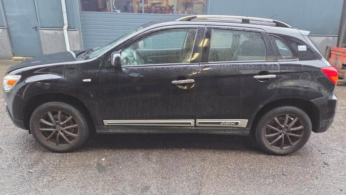 Mitsubishi ASX 1.6 MIVEC 16V Sloopvoertuig (2010, Zwart)