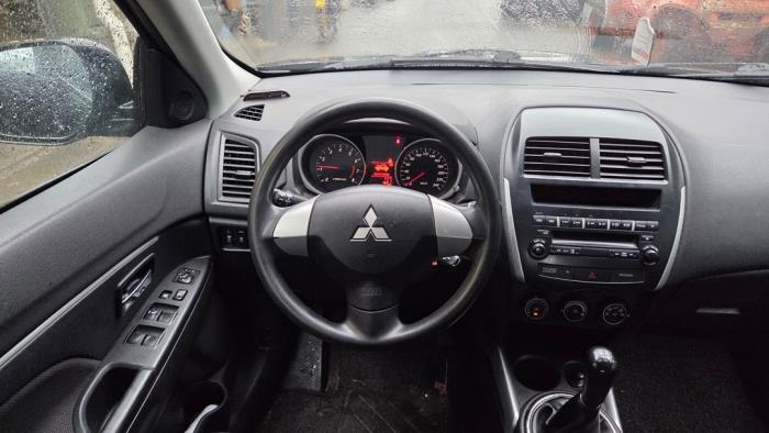 Mitsubishi ASX 1.6 MIVEC 16V Sloopvoertuig (2010, Zwart)