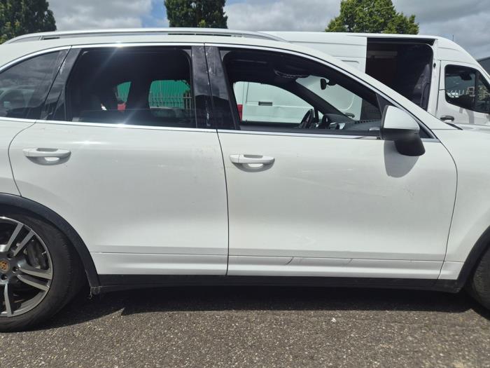 Porsche Cayenne II 4.8 V8 32V S Sloopvoertuig (2012, Wit)