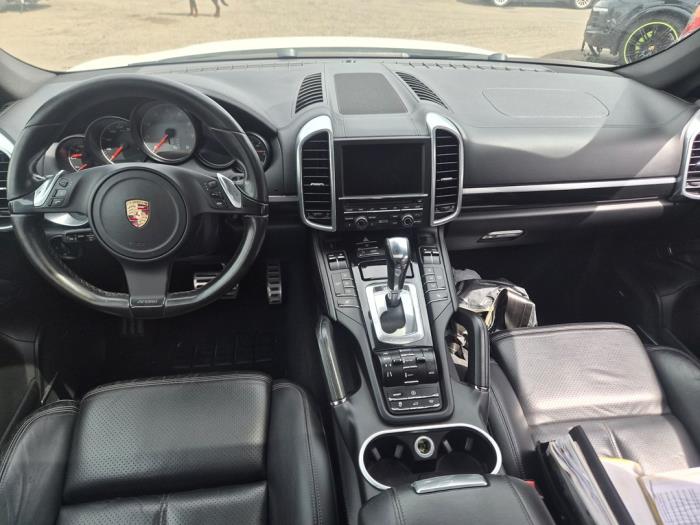 Porsche Cayenne II 4.8 V8 32V S Sloopvoertuig (2012, Wit)