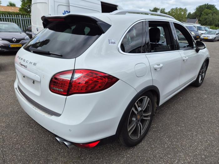 Porsche Cayenne II 4.8 V8 32V S Sloopvoertuig (2012, Wit)