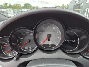 Porsche Cayenne II 4.8 V8 32V S Sloopvoertuig (2012, Wit)