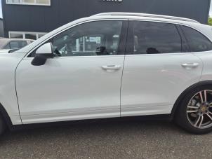 Porsche Cayenne II 4.8 V8 32V S Sloopvoertuig (2012, Wit)