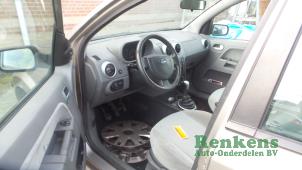 ford-fusion-1-6-16v-sloop-bouwjaar-2005-kleur-bruin-onderdelenlijn-nl
