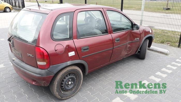 Opel Corsa B 1.4i Sloopvoertuig (1997, Rood)