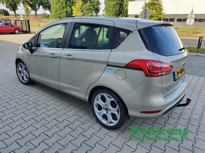 Ford B-Max 1.0 EcoBoost 12V 125 Sloopvoertuig (2013, Metallic, Beige)