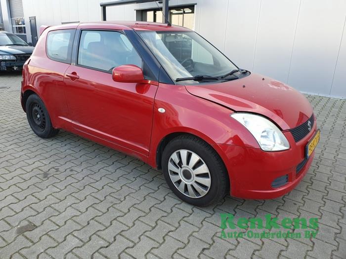 Suzuki Swift 1.3 VVT 16V Sloopvoertuig (2005, Rood)