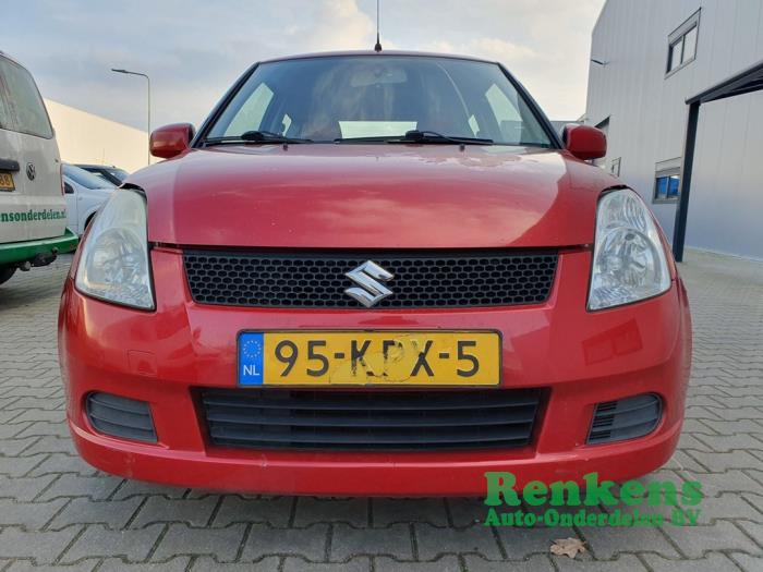 Suzuki Swift 1.3 VVT 16V Sloopvoertuig (2005, Rood)