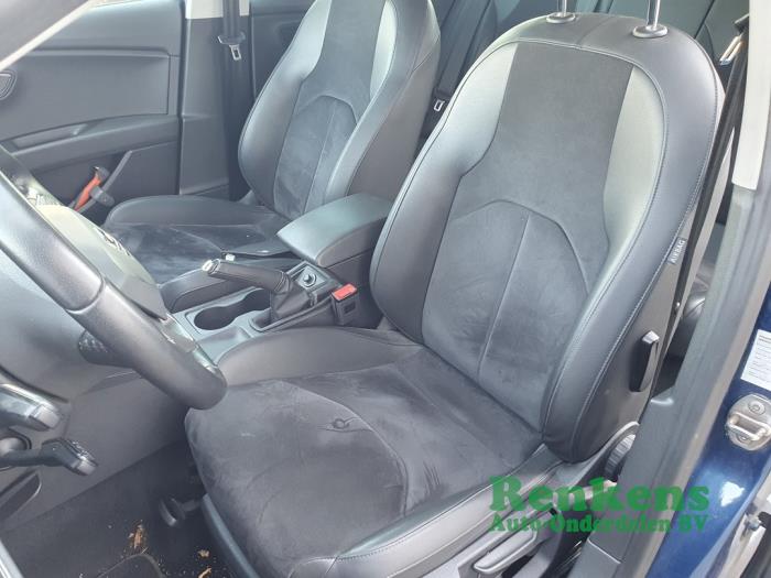 Seat Leon ST 1.6 TDI Ecomotive 16V Sloopvoertuig (2015, Blauw)