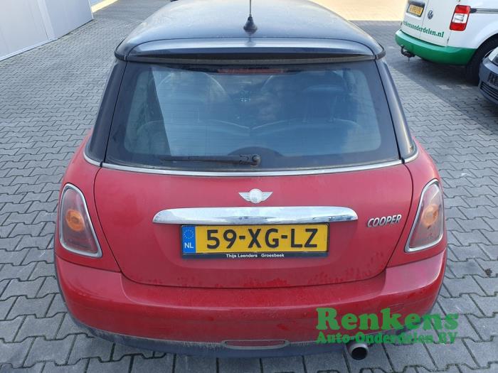 Mini Mini 1.6 16V Cooper Sloopvoertuig (2007, Rood)