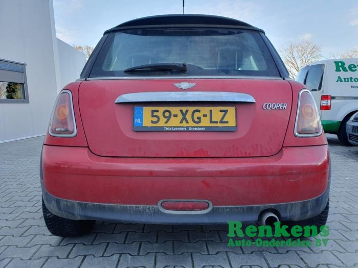 Mini Mini 1.6 16V Cooper Sloopvoertuig (2007, Rood)