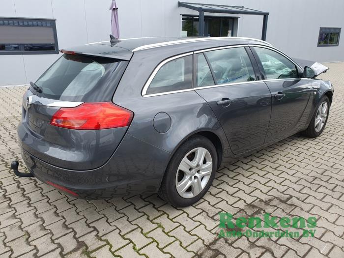 Opel Insignia Sports Tourer 1.8 16V Ecotec Sloopvoertuig (2011, Grijs)