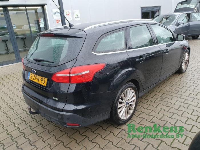 Ford Focus 3 Wagon 1.0 Ti-VCT EcoBoost 12V 125 Sloopvoertuig (2015, Zwart)