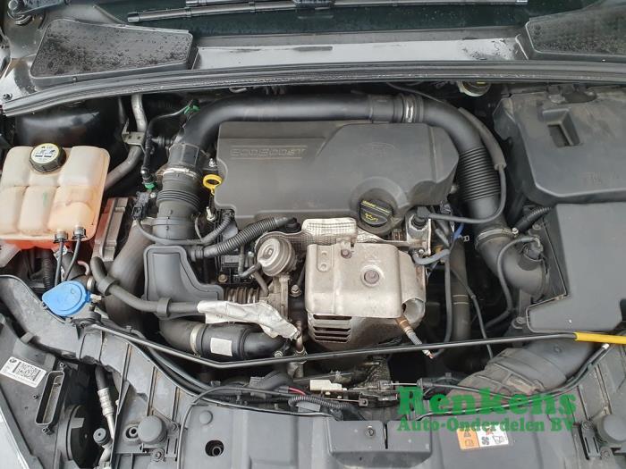 Ford Focus 3 Wagon 1.0 Ti-VCT EcoBoost 12V 125 Sloopvoertuig (2015, Zwart)