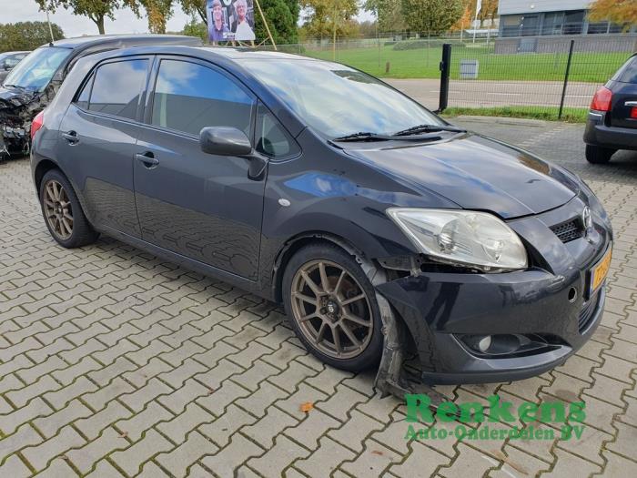 Toyota Auris 1.6 Dual VVT-i 16V Sloopvoertuig (2008, Zwart)