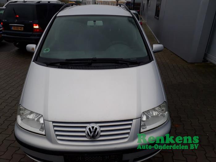 Volkswagen Sharan 1.9 TDI 115 Sloopvoertuig (2003, Zilvergrijs)