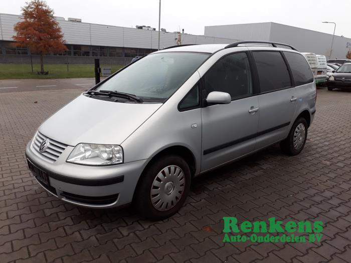 Volkswagen Sharan 1.9 TDI 115 Sloopvoertuig (2003, Zilvergrijs)