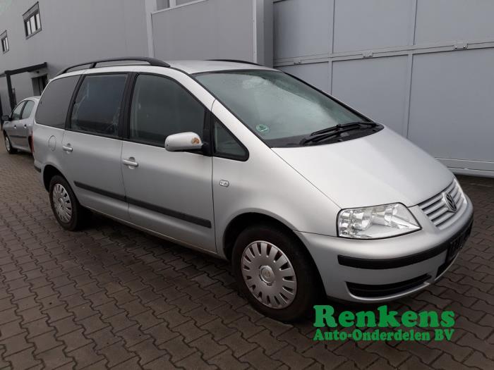 Volkswagen Sharan 1.9 TDI 115 Sloopvoertuig (2003, Zilvergrijs)