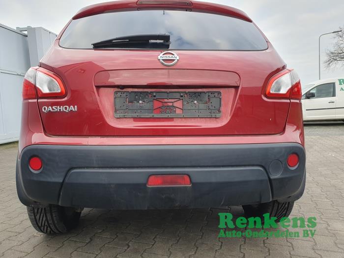 Nissan Qashqai 1.6 16V Sloopvoertuig (2012, Rood)