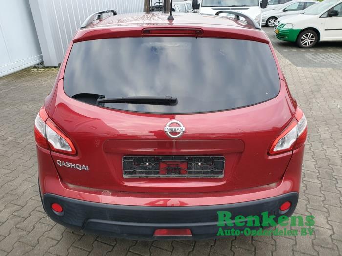 Nissan Qashqai 1.6 16V Sloopvoertuig (2012, Rood)
