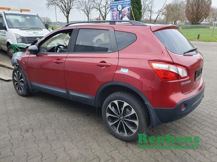 Nissan Qashqai 1.6 16V Sloopvoertuig (2012, Rood)