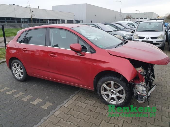Citroen C4 Berline 1.6 16V VTi Sloopvoertuig (2012, Rood)