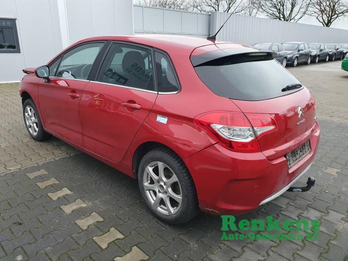 Citroen C4 Berline 1.6 16V VTi Sloopvoertuig (2012, Rood)