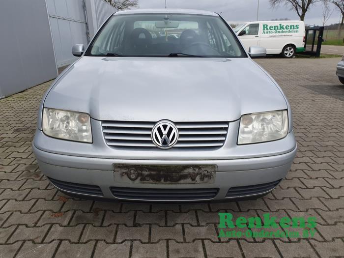 Volkswagen Bora 1.6 16V Sloopvoertuig (2001, Zilver)