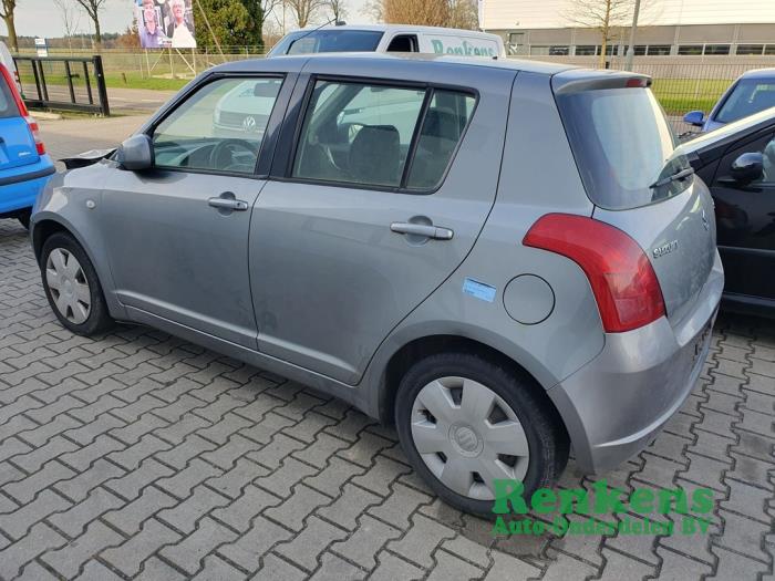 Suzuki Swift 1.3 VVT 16V Sloopvoertuig (2006, Grijs)