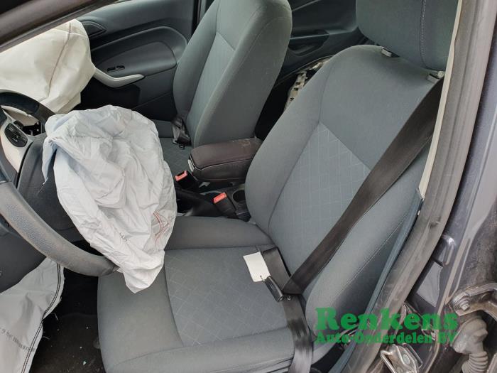 Ford Fiesta 6 1.25 16V Sloopvoertuig (2009, Grijs)