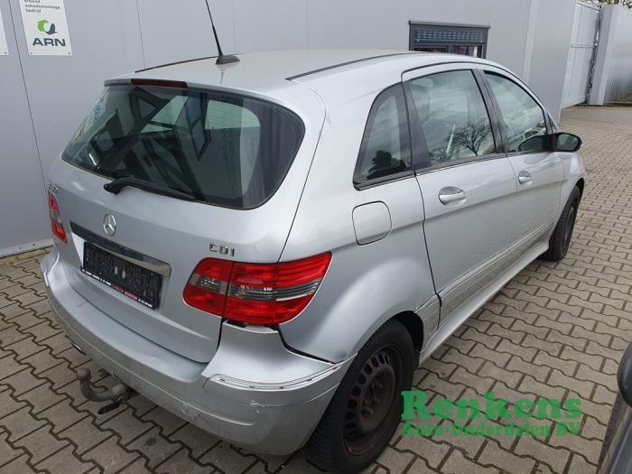 Mercedes B 2.0 B-180 CDI 16V Sloopvoertuig (2006, Zilver)