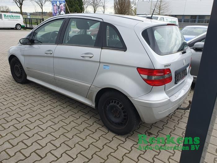 Mercedes B 2.0 B-180 CDI 16V Sloopvoertuig (2006, Zilver)
