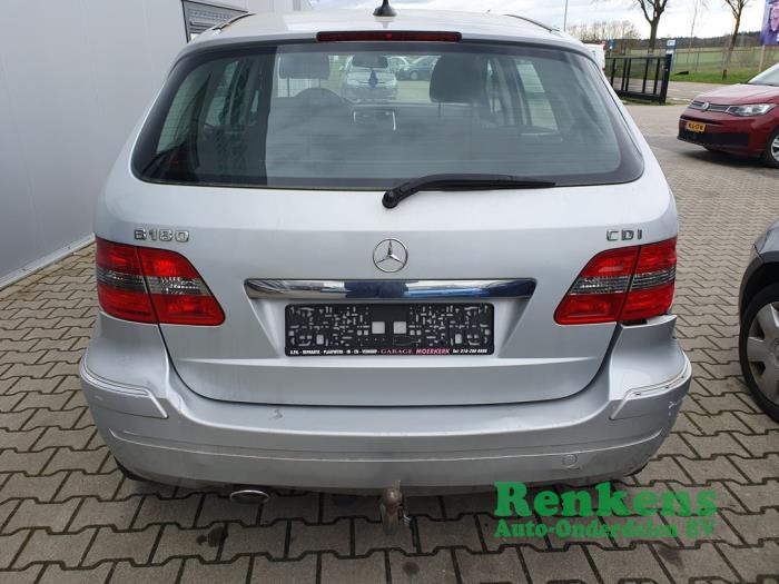 Mercedes B 2.0 B-180 CDI 16V Sloopvoertuig (2006, Zilver)