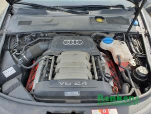 Audi A6 2.4 V6 24V Sloopvoertuig (2006, Antraciet)