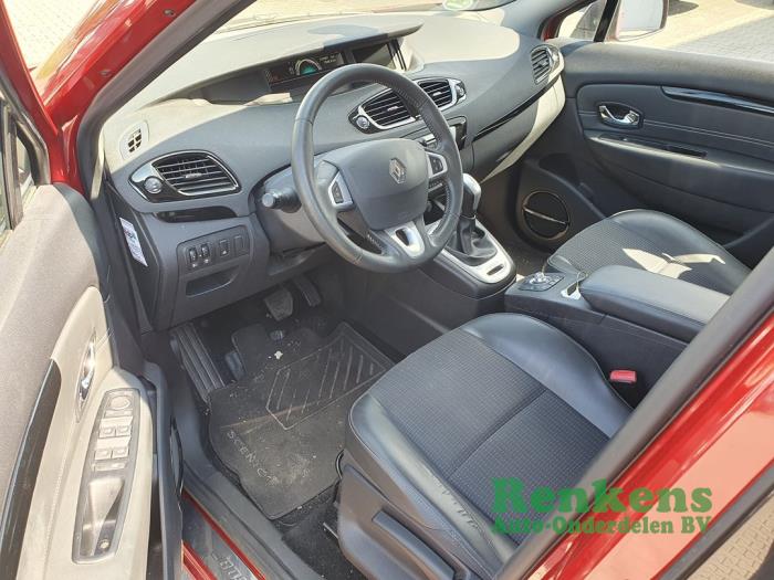 Renault Scénic III 2.0 16V CVT Sloopvoertuig (2012, Rood)