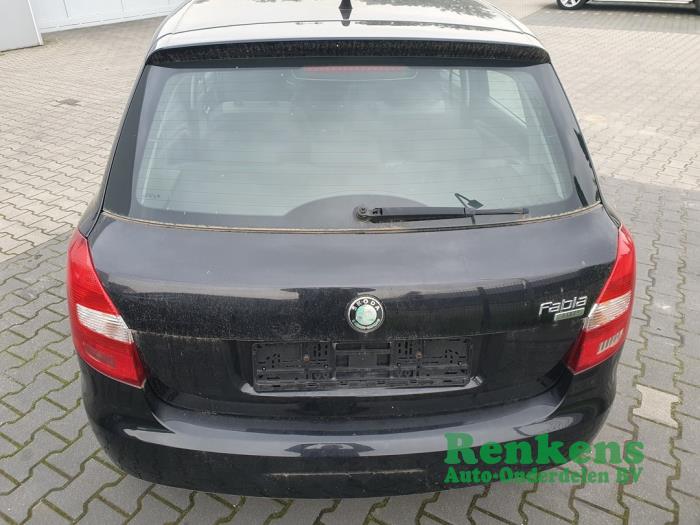 Skoda Fabia II 1.2i Sloopvoertuig (2011, Zwart)