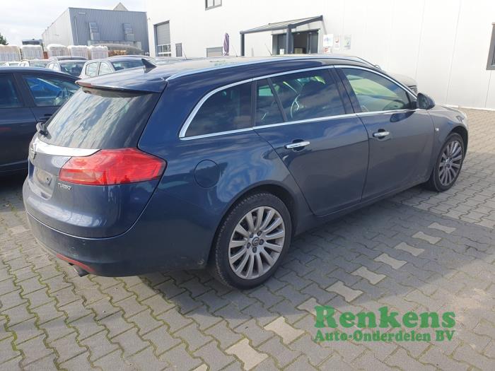 Opel Insignia Sports Tourer 1.6 Turbo 16V Ecotec Sloopvoertuig (2010, Blauw)