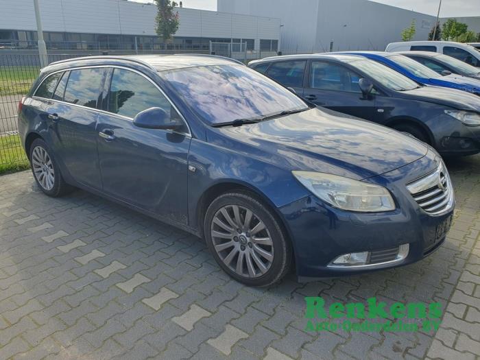 Opel Insignia Sports Tourer 1.6 Turbo 16V Ecotec Sloopvoertuig (2010, Blauw)