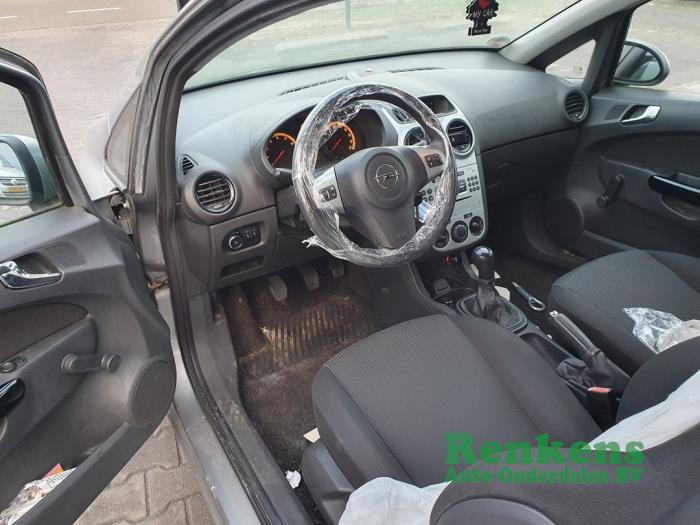 Opel Corsa D 1.2 ecoFLEX Sloopvoertuig (2012, Grijs)