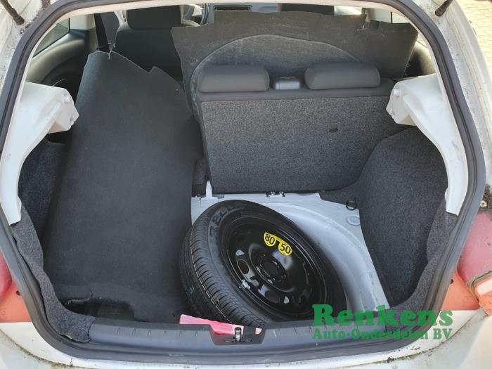 Seat Ibiza IV SC 1.6 TDI 90 Sloopvoertuig (2010, Wit)