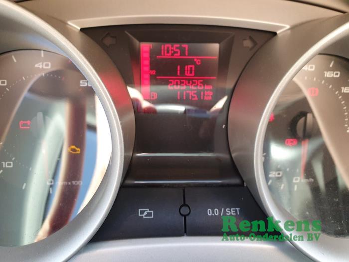 Seat Ibiza IV SC 1.6 TDI 90 Sloopvoertuig (2010, Wit)