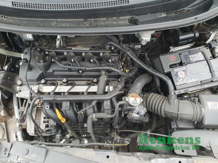 Kia Rio III 1.2 CVVT 16V Sloopvoertuig (2012, Bruin)