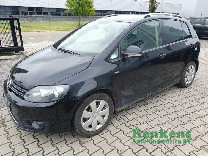 Volkswagen Golf Plus 1.6 TDI 16V 105 Sloopvoertuig (2013, Zwart)