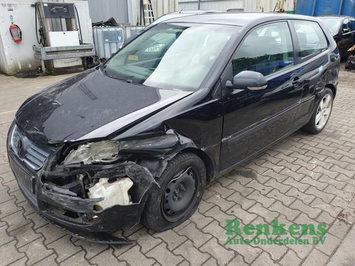 Volkswagen Polo IV 1.4 16V 75 Sloopvoertuig (2006, Zwart)